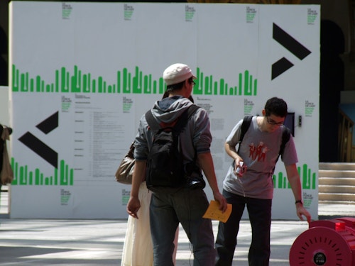 A simulation of Grand Palais posters outside